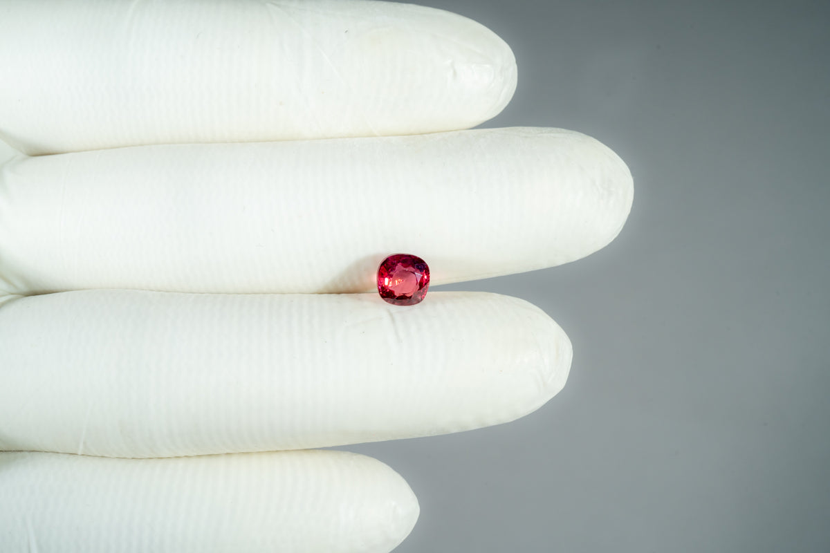 Mozambique Ruby (Manik) 2.03 Carats / 2.23 Ratti