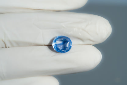 Natural Blue Sapphire 6.26 Carats / 6.88 Ratti