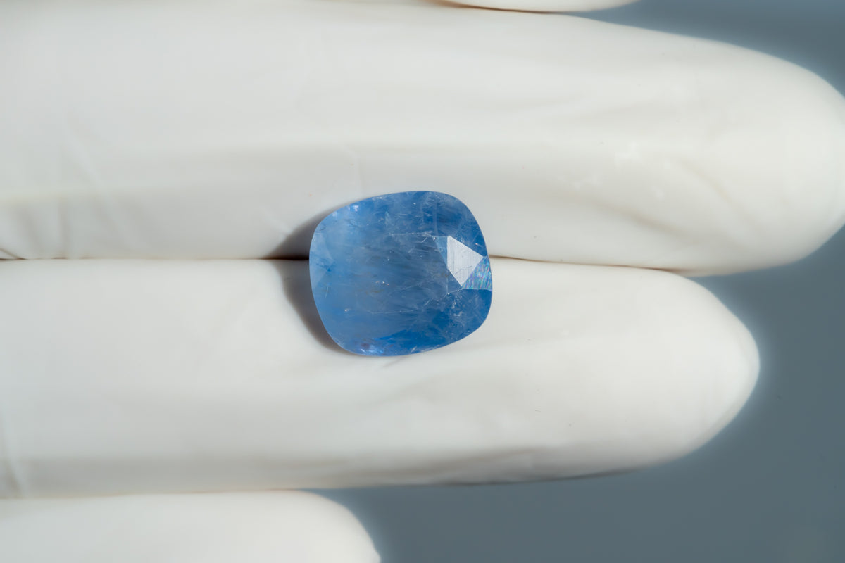 Natural Blue Sapphire 9.51 Carats / 10.45 Ratti
