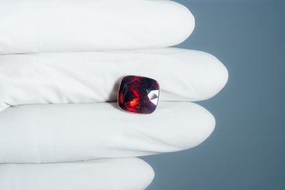 Sri-Lankan Hessonite (Gomed) 12.66 Carats / 13.91 Ratti