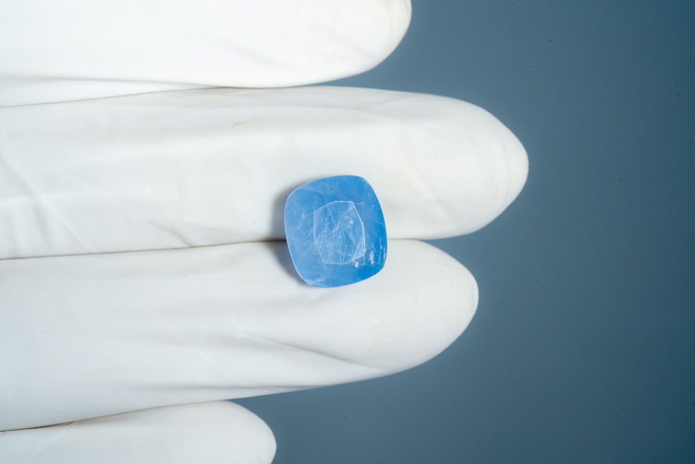 Natural Blue Sapphire 8.67 Carats / 9.53 Ratti