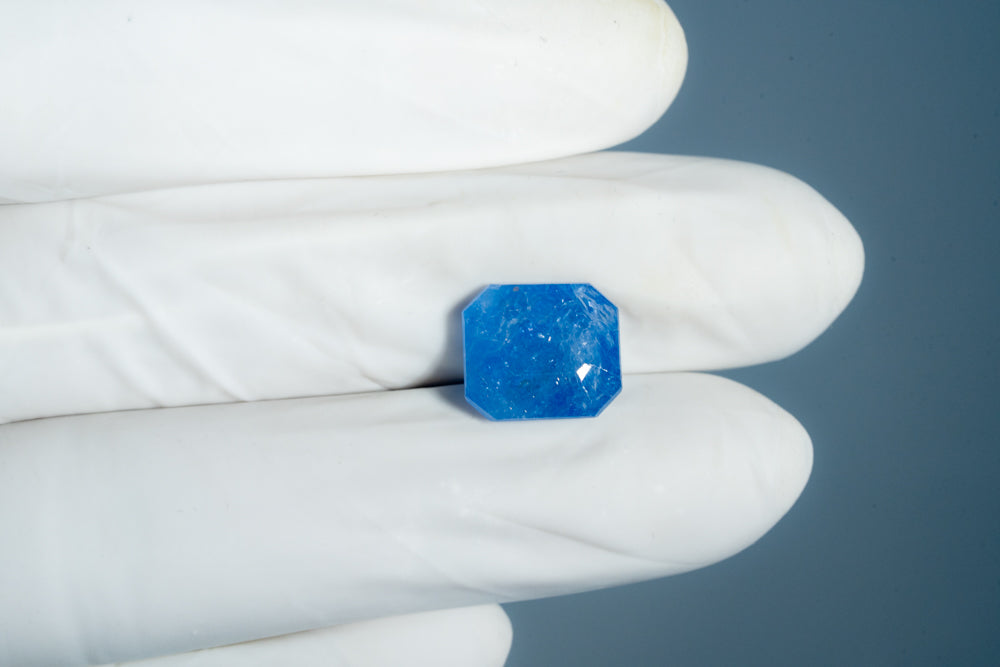 Natural Blue Sapphire 9.28 Carats / 10.2 Ratti