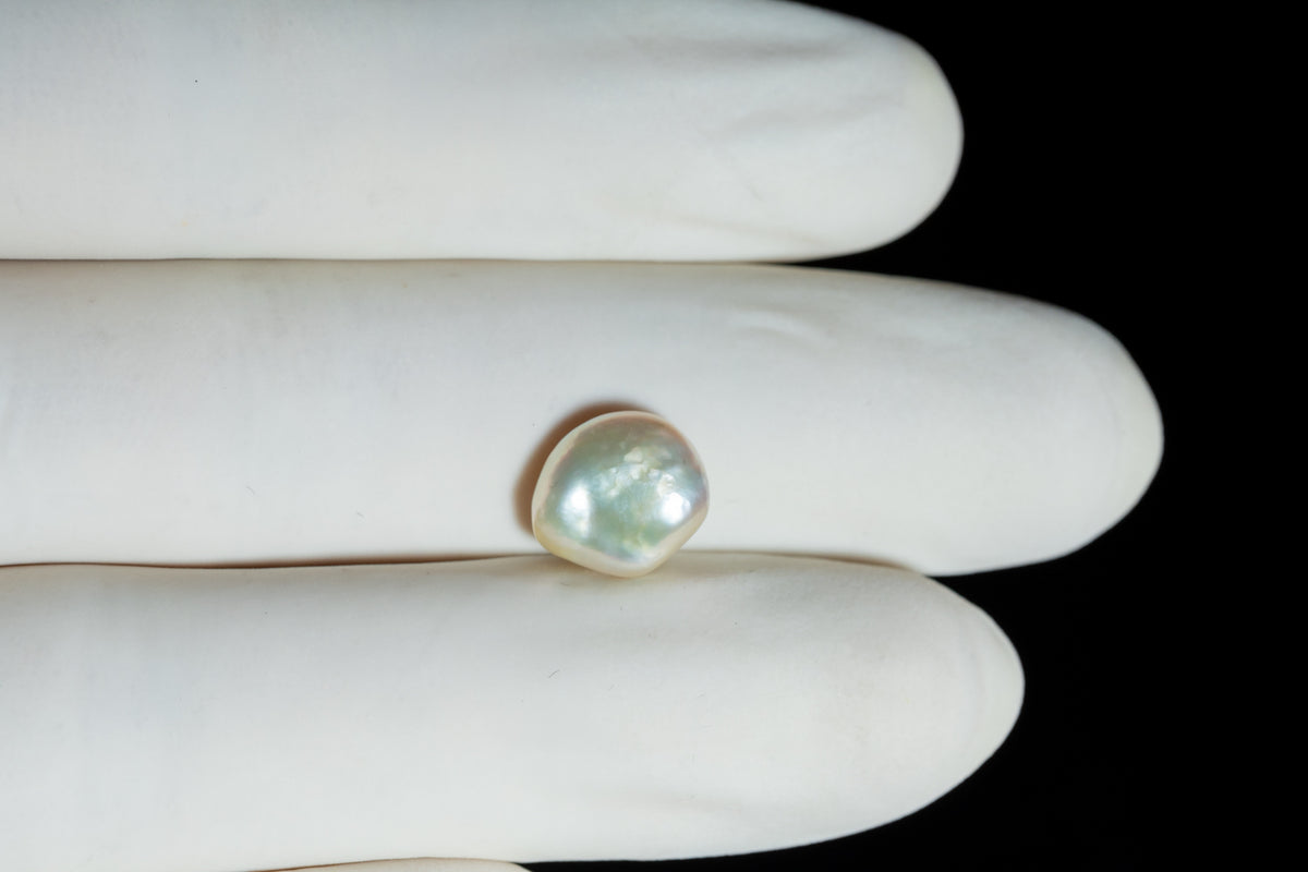 Venezuela Pearl4.10 Carats / 4.51 Ratti
