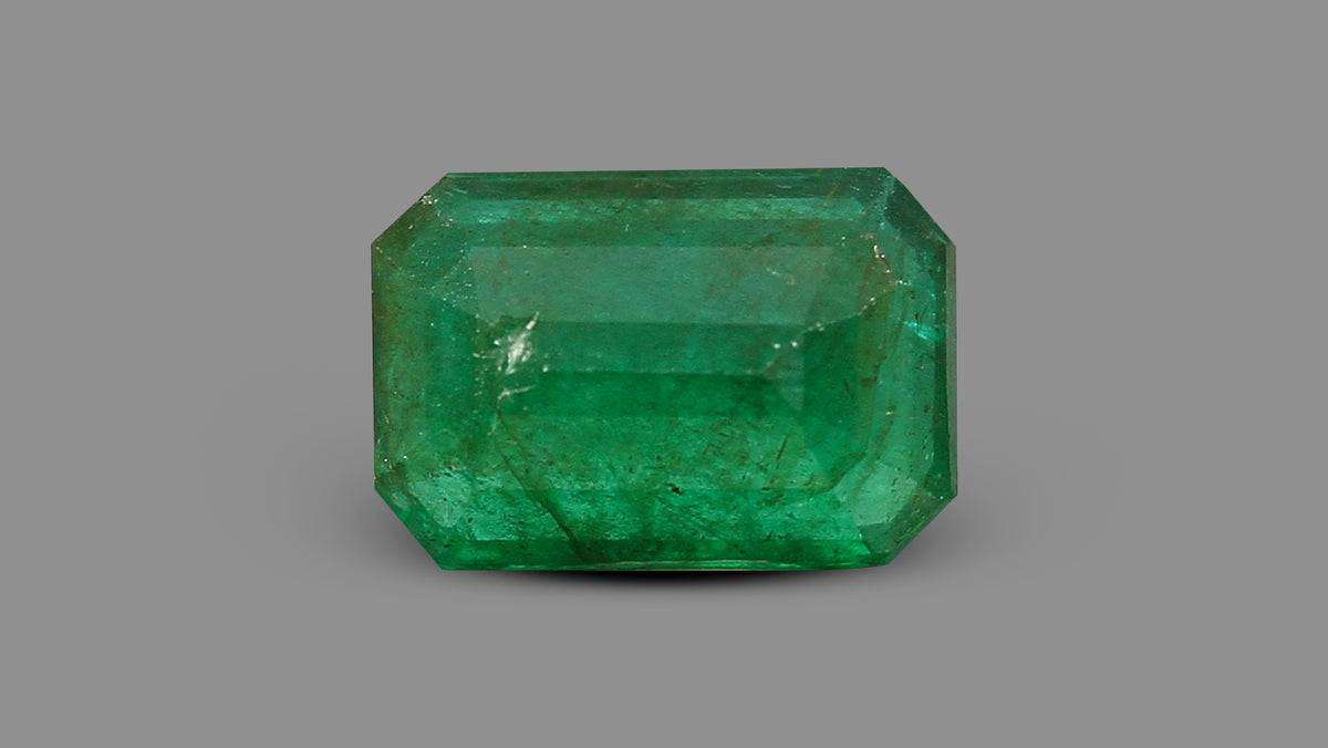 Minor Oil Zambian Emerald 2.46 Carats / 2.7 Ratti
