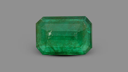 Minor Oil Zambian Emerald 2.46 Carats / 2.7 Ratti