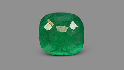 Zambian Emerald (Panna) 2.30 Carats / 2.53 Ratti