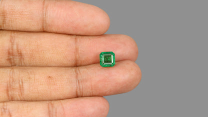 Zambian Emerald (Panna) 2.32 Carats / 2.55 Ratti
