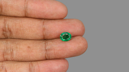Zambian Emerald (Panna) 1.85 Carats / 2.03 Ratti