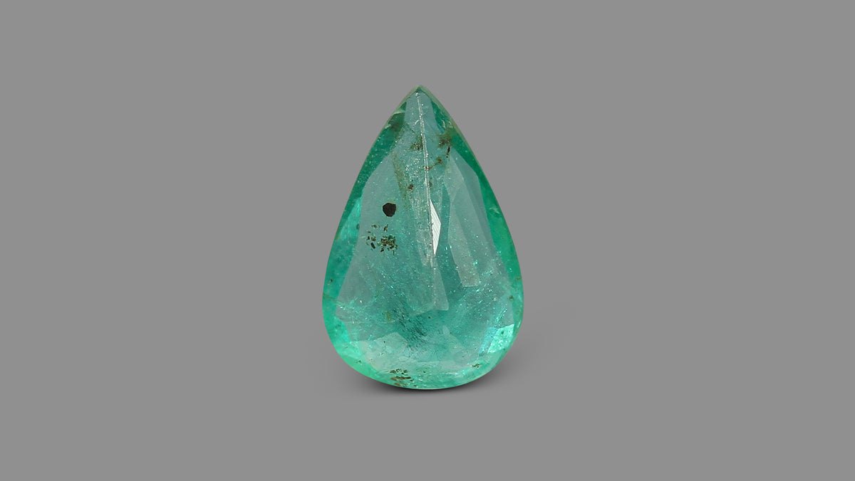 Zambian Emerald (Panna) 2.16 Carats / 2.37 Ratti