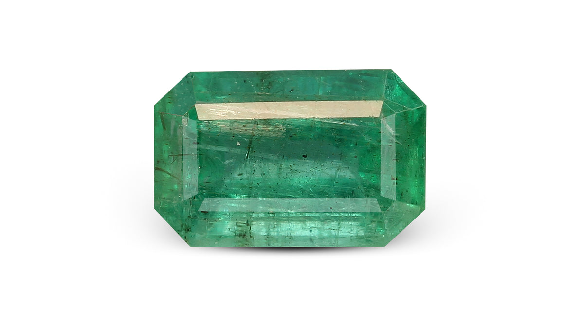 Zambian Emerald (Panna) 3.88 Carats / 4.26 Ratti