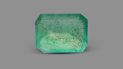 Zambian Emerald (Panna) 3.22 Carats / 3.54 Ratti