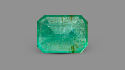 Zambian Emerald (Panna) 2.71 Carats / 2.98 Ratti