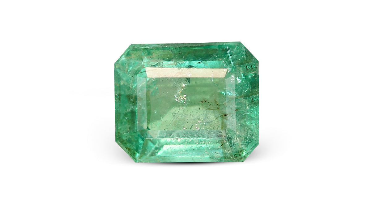 Zambian Emerald (Panna) 3.97 Carats / 4.36 Ratti