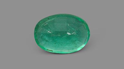 Zambian Emerald (Panna) 3.45 Carats / 3.79 Ratti
