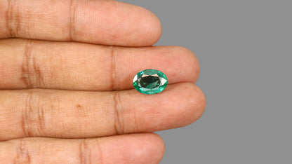Zambian Emerald (Panna) 3.85 Carats / 4.23 Ratti
