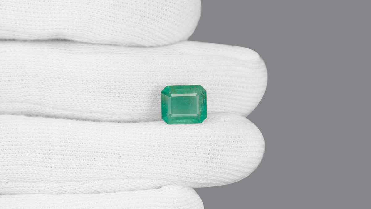 Zambian Emerald (Panna) 5.99 Carats / 6.58 Ratti
