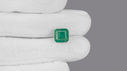 Zambian Emerald (Panna) 6.06 Carats / 6.66 Ratti