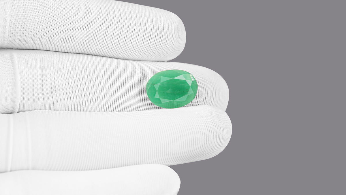 Zambian Emerald (Panna) 7.50 Carats / 8.24 Ratti