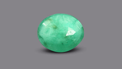Zambian Emerald (Panna) 7.19 Carats / 7.9 Ratti