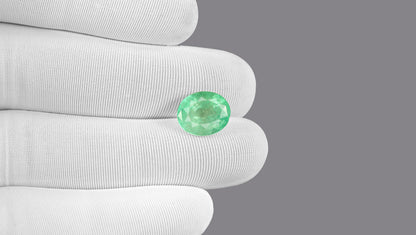 Columbian Emerald (Panna) 5.49 Carats / 6.03 Ratti