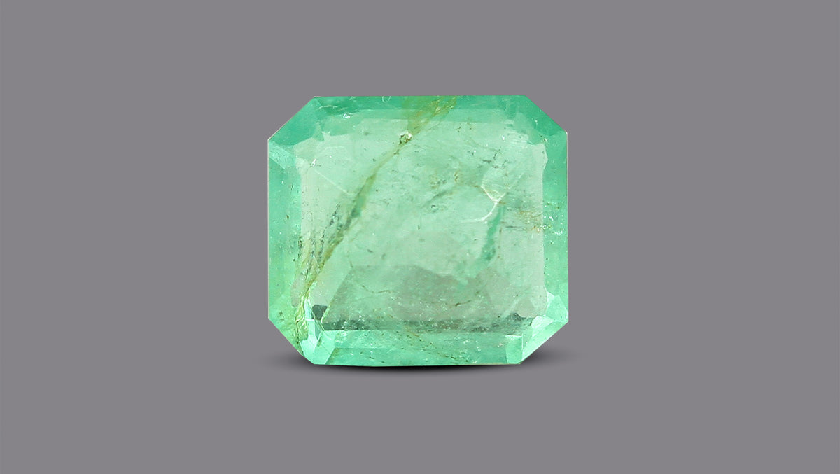Columbian Emerald (Panna) 7.27 Carats / 7 Ratti