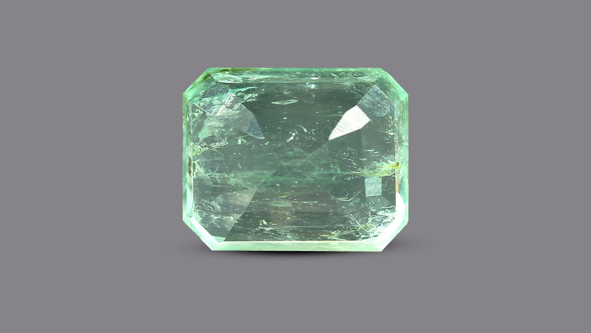 Columbian Emerald (Panna) 5.78 Carats / 6.35 Ratti