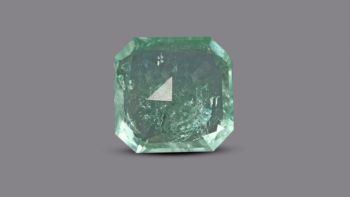 Columbian Emerald (Panna) 5.00 Carats / 5.49 Ratti