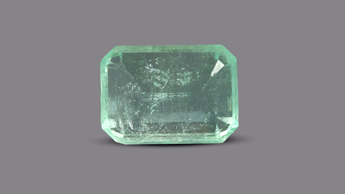 Columbian Emerald (Panna) 5.82 Carats / 6.4 Ratti