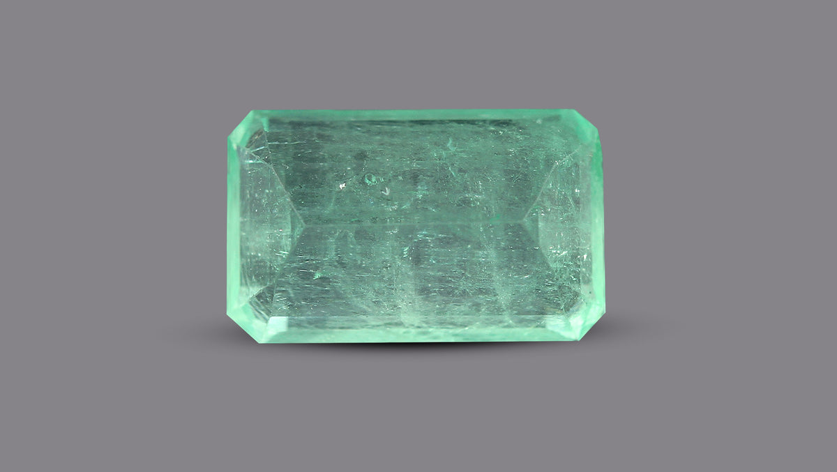 Columbian Emerald (Panna) 11.33 Carats / 12.45 Ratti