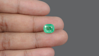 Brazil Emerald (Panna) 5.37 Carats / 5.9 Ratti
