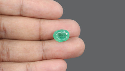 Brazil Emerald (Panna) 4.84 Carats / 5.32 Ratti