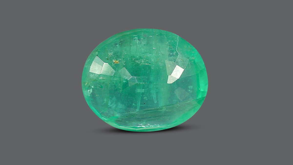 Brazil Emerald (Panna) 4.86 Carats / 5.34 Ratti