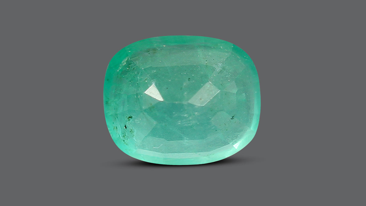 Brazil Emerald (Panna) 4.79 Carats / 5.26 Ratti