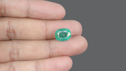 Brazil Emerald (Panna) 6.57 Carats / 7.22 Ratti