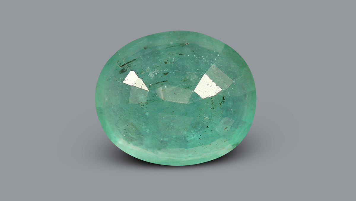 Zambian Emerald (Panna) 8.50 Carats / 9.34 Ratti