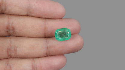 Brazil Emerald (Panna) 6.78 Carats / 7.45 Ratti
