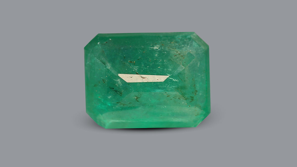 Zambian Emerald (Panna) 8.41 Carats / 9.24 Ratti
