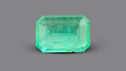 Zambian Emerald (Panna) 6.95 Carats / 7.64 Ratti