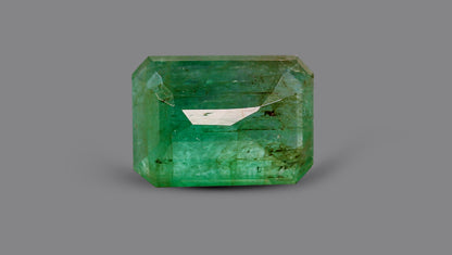 Zambian Emerald (Panna) 4.56 Carats / 5.01 Ratti