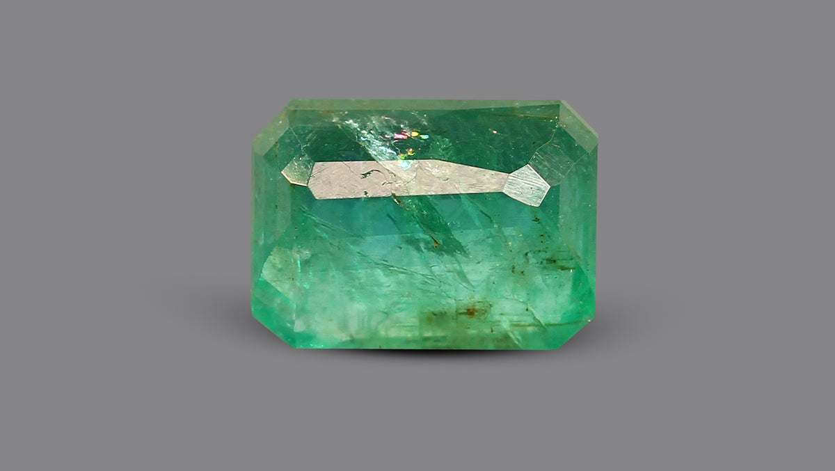 Zambian Emerald (Panna) 5.34 Carats / 5.87 Ratti