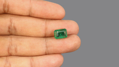 Zambian Emerald (Panna) 5.34 Carats / 5.87 Ratti
