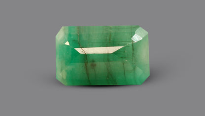 Zambian Emerald (Panna) 6.77 Carats / 7.44 Ratti