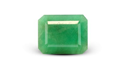 Zambian Emerald (Panna) 4.31 Carats / 4.74 Ratti