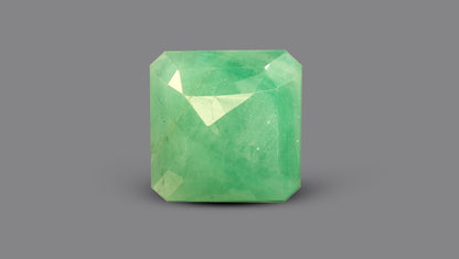 Zambian Emerald (Panna) 9.69 Carats / 10.65 Ratti