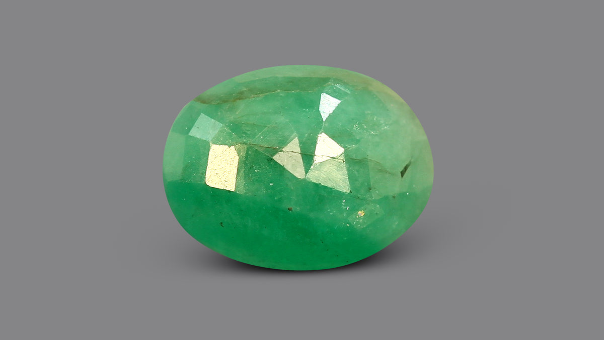 Zambian Emerald (Panna) 6.52 Carats / 7.16 Ratti