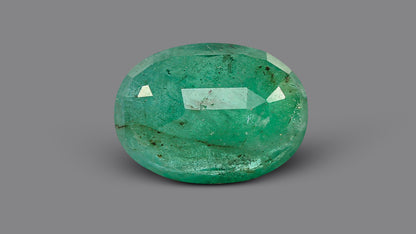 Zambian Emerald (Panna) 7.02 Carats / 7.71 Ratti