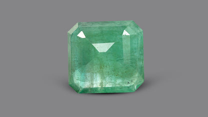 Zambian Emerald (Panna) 14.61 Carats / 16.05 Ratti