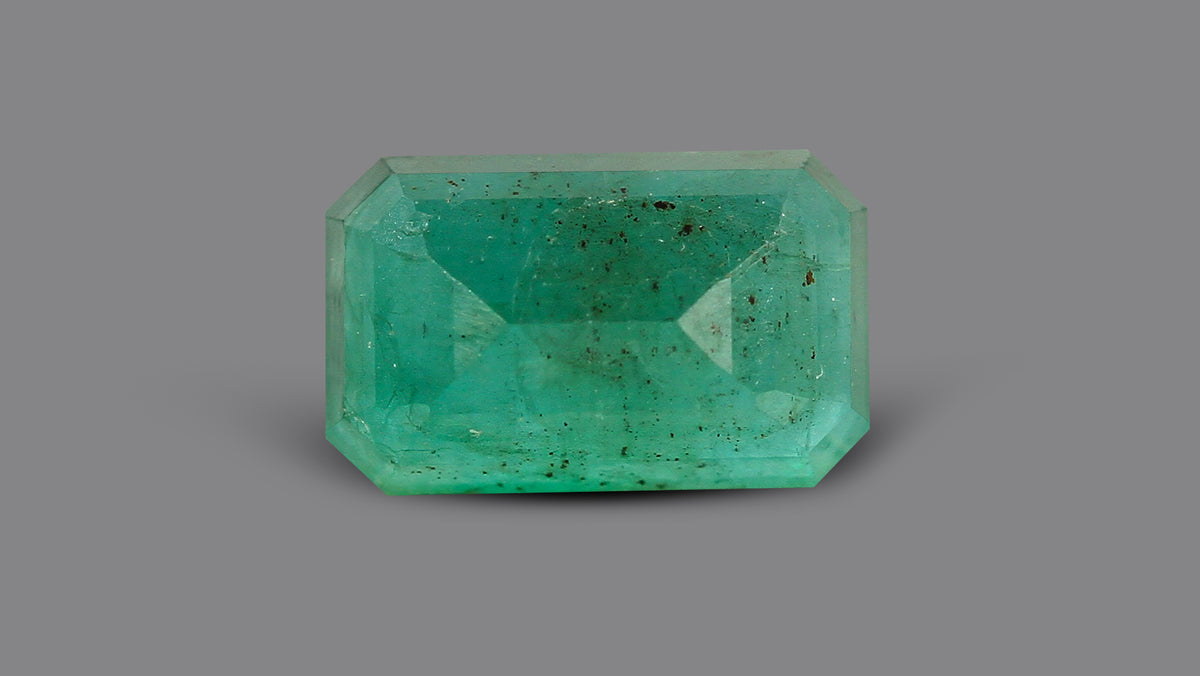 Zambian Emerald (Panna) 6.08 Carats / 6.68 Ratti