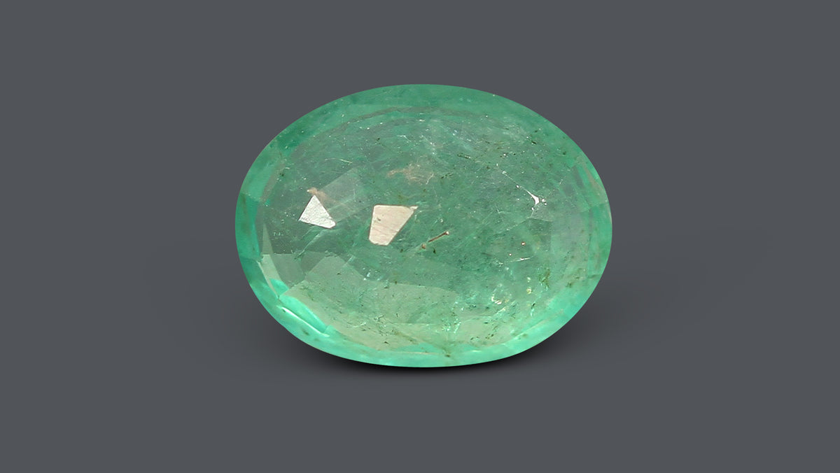 Zambian Emerald (Panna) 5.46 Carats / 6 Ratti