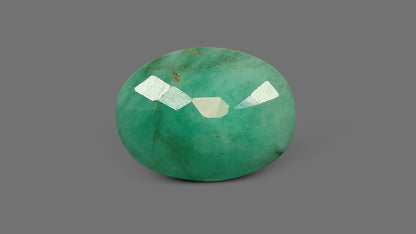 Brazil Emerald (Panna) 4.66 Carats / 5.12 Ratti